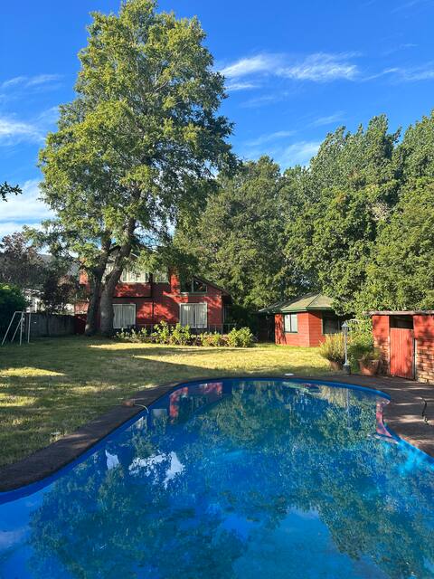 Casa Orilla de Lago with Pool