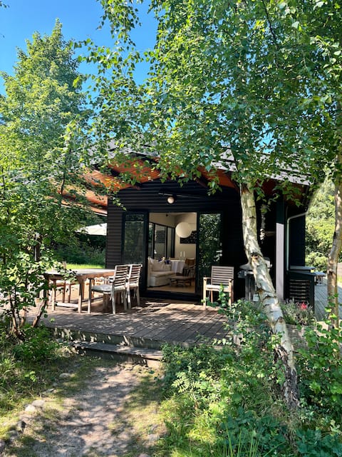 Cottage in scenic surroundings near the beach