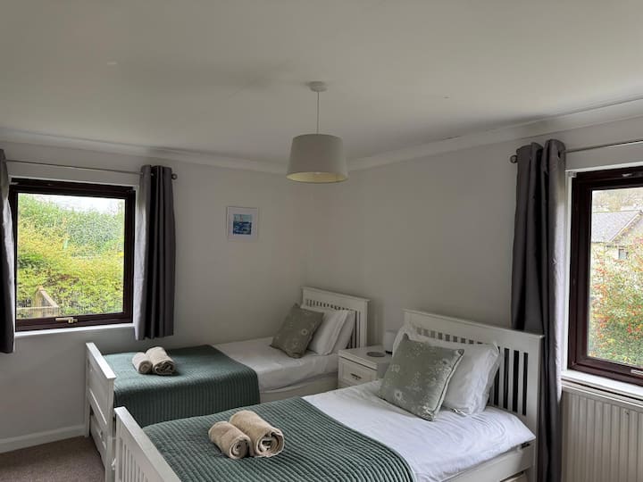 Habitación con dos camas individuales