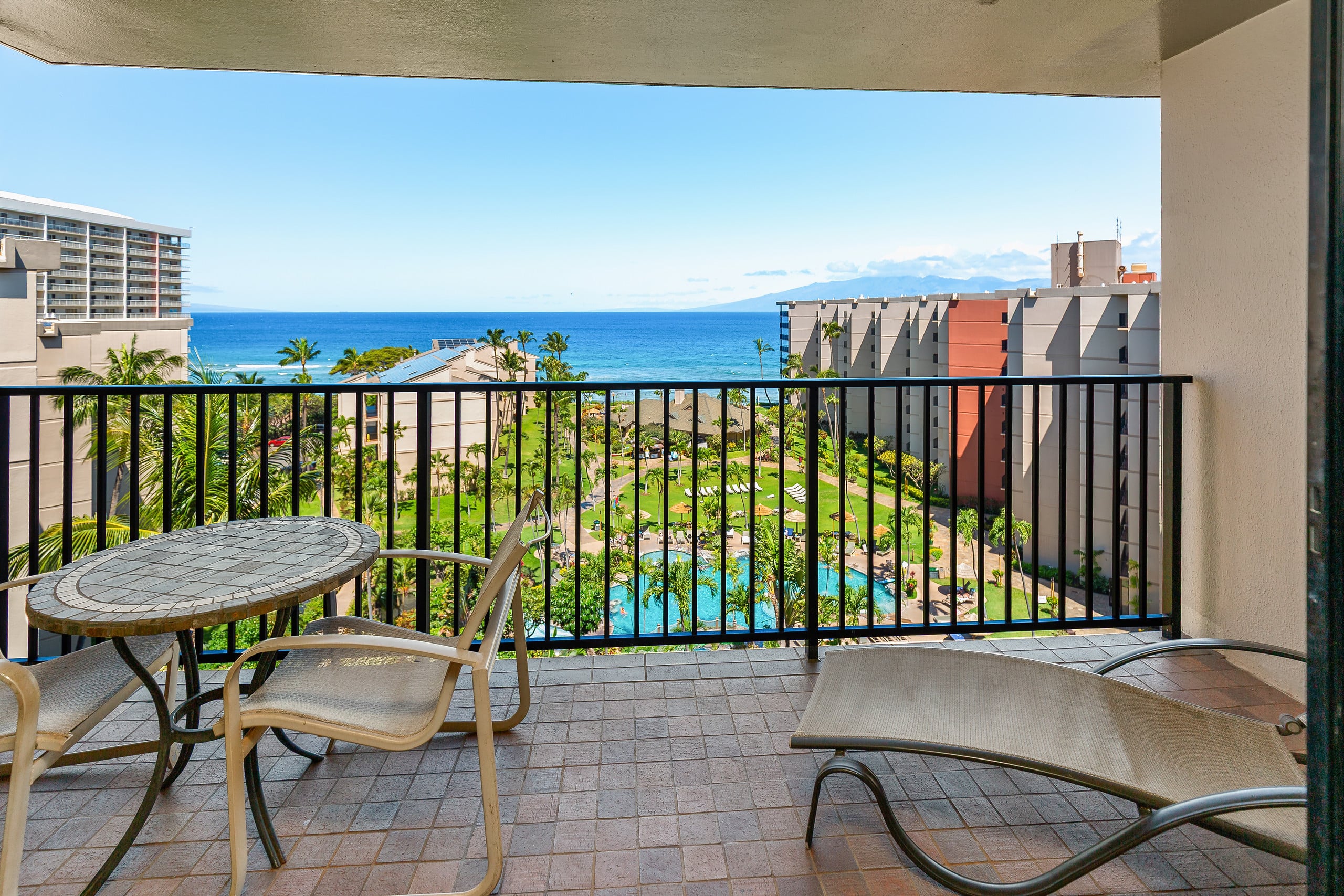 Condo in Lahaina · ★4.9 · 1 bedroom · 3 beds · 1 bath - Image 45