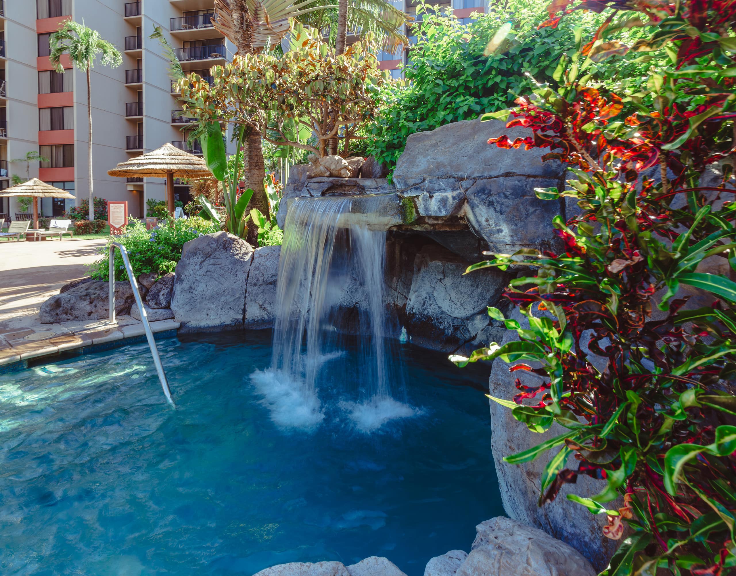 Condo in Lahaina · ★4.9 · 1 bedroom · 3 beds · 1 bath - Image 38