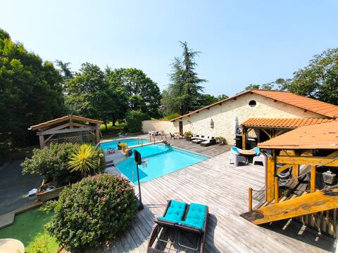 Oasis Villa, Private Pool and 1ha Park