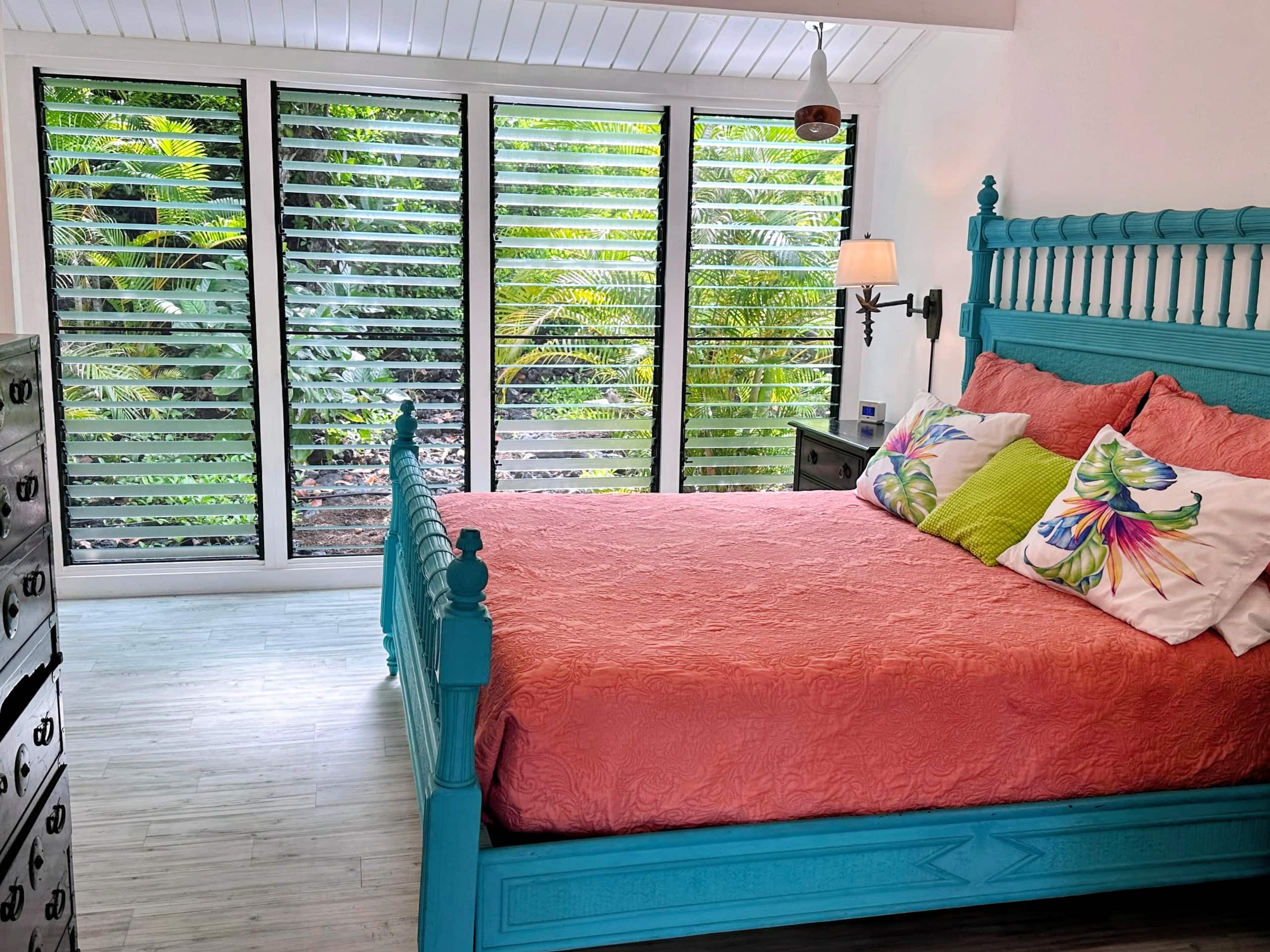 Home in Kailua-Kona · ★4.96 · 1 bedroom · 2 beds · 1 bath - Image 19