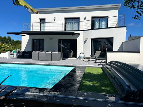 House with a pool