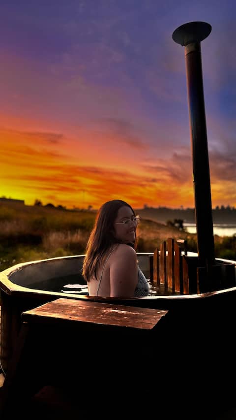 Cabin in Calbuco 
(caicaen)
With a hot tub included