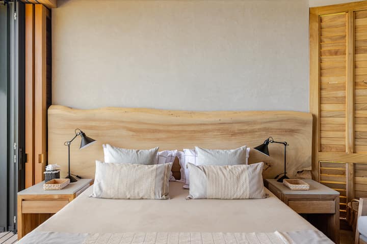 საძინებელი 1