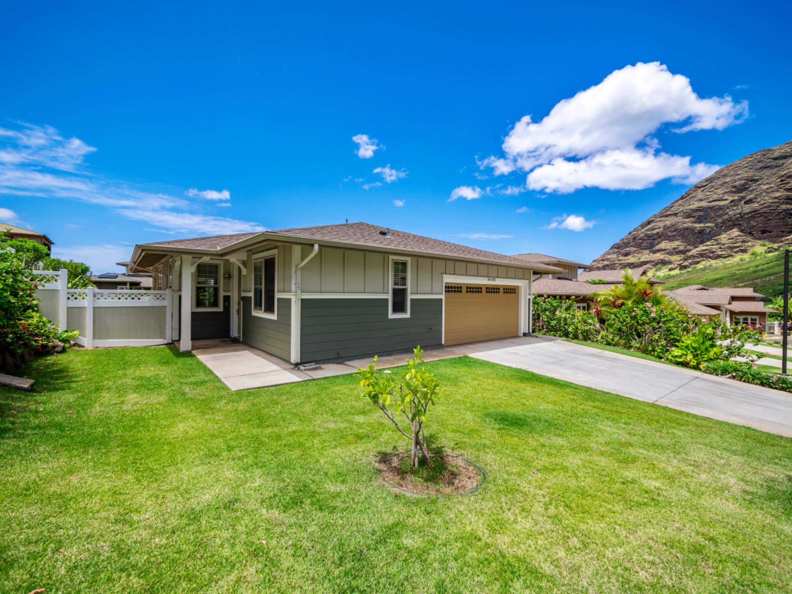 Home in Waianae · ★4.98 · 3 bedrooms · 6 beds · 2 private baths - Image 48