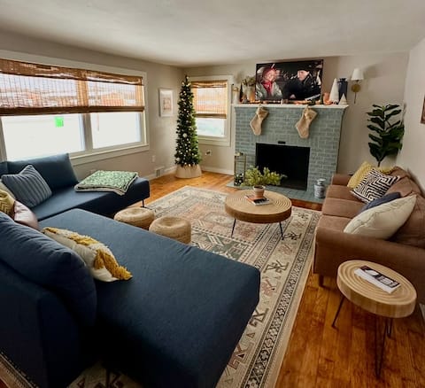 Winter Retreat next to SPIRE, Near Wineries, GOTL