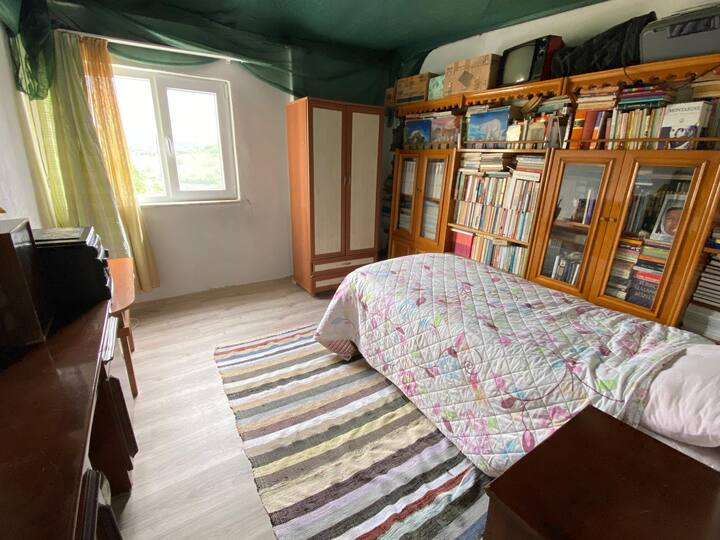 საძინებელი 2