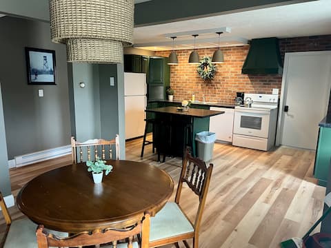 Tupper Lake, NY apartment, no cleaning fee