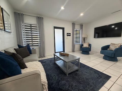 Popular Airbnb listing: Mi Casita, Beautiful Home in Central Miami in Flagami