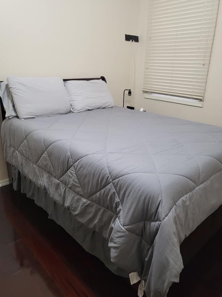 საძინებელი 3