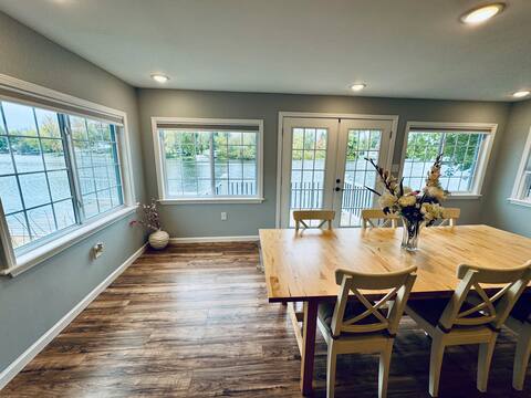 Paradise Island escape Riverfront in Clay, NY