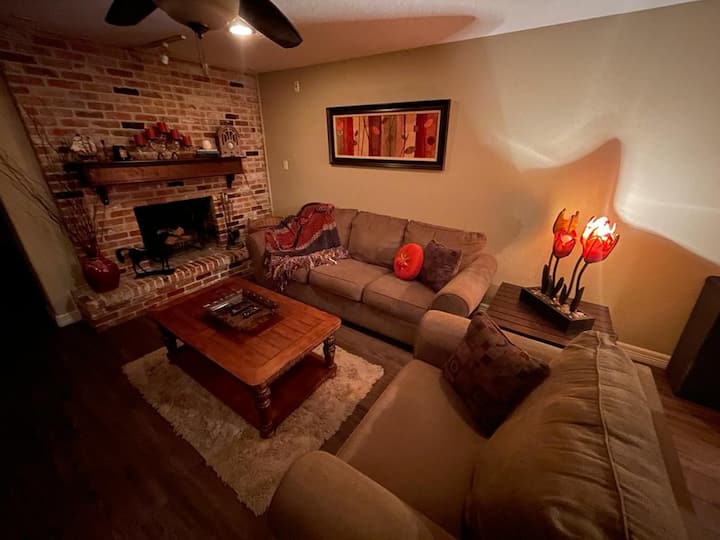 Blissful Sunset Long Term Condo Close To Galveston - League City, TX