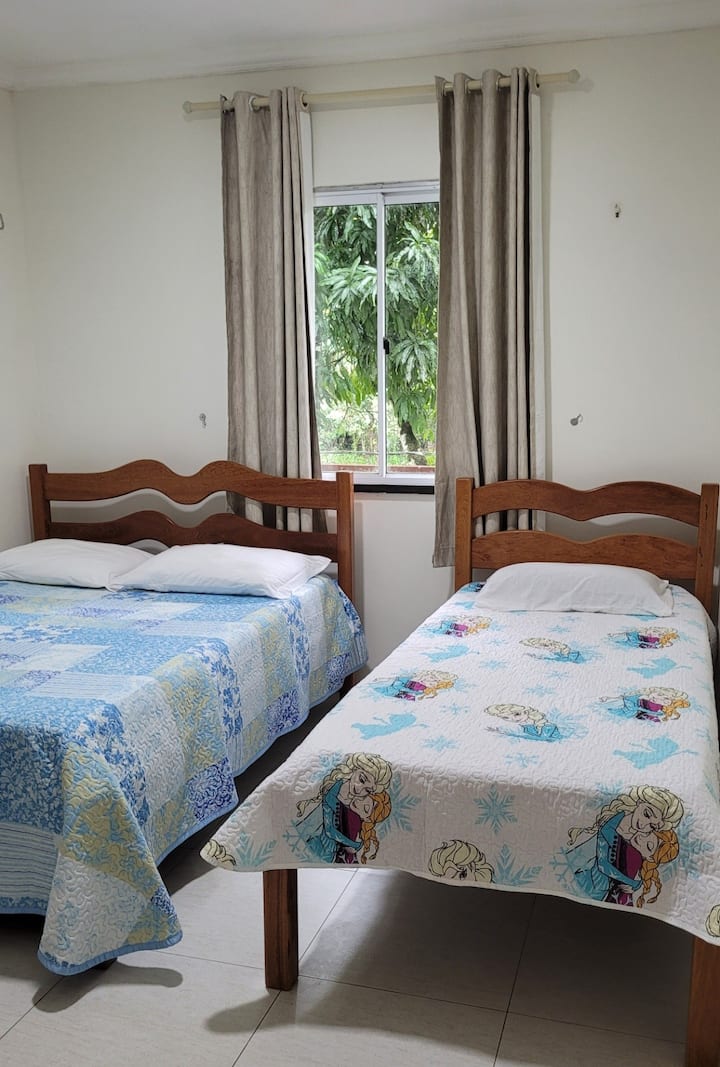 Dhomë gjumi 2