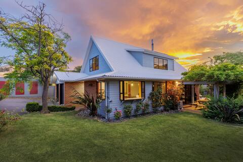 Relaxing and Peaceful Garden Retreat