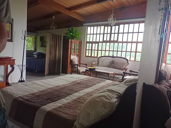 king size bed, 2 single beds, bunk bed, sliding bed.