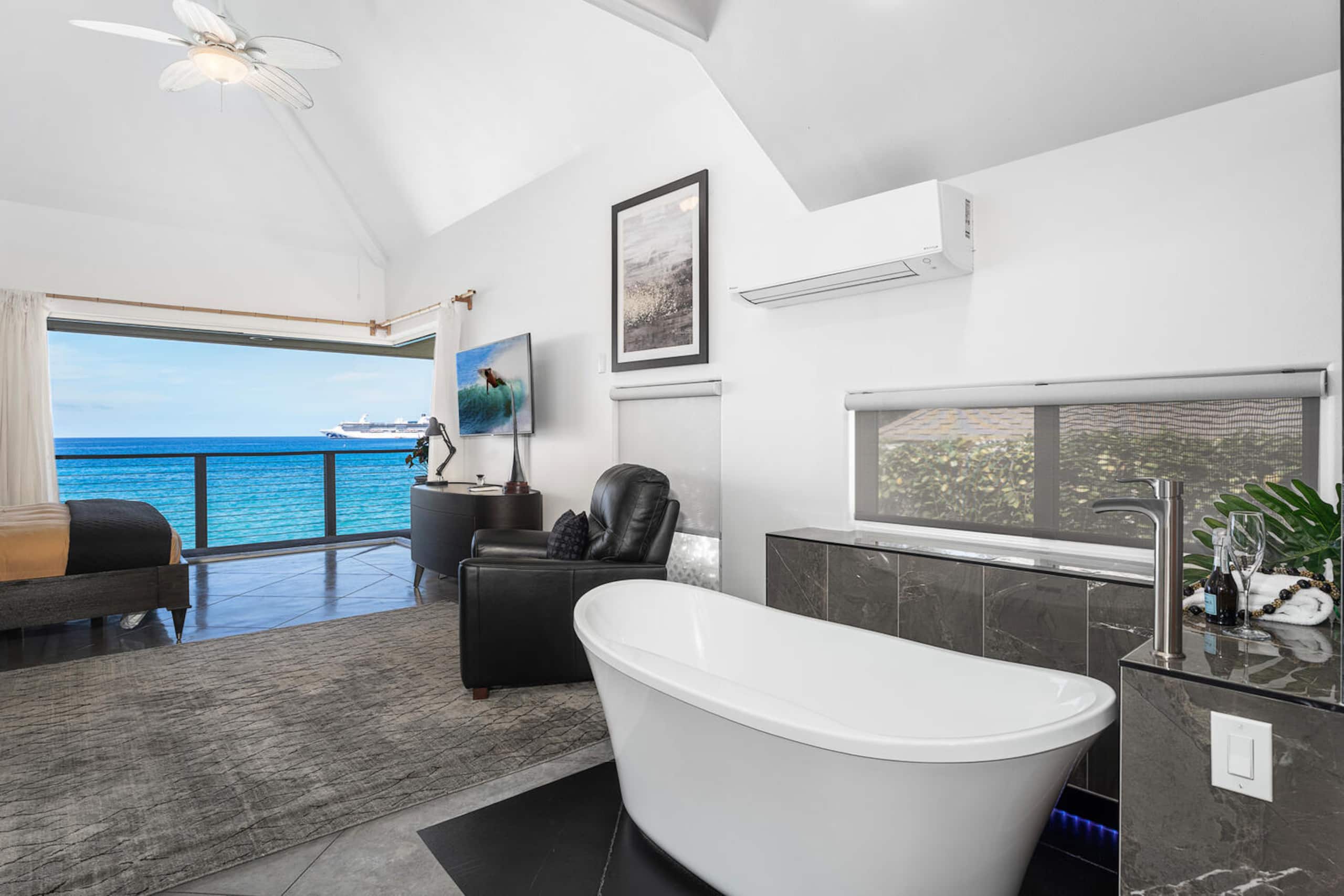Home in Kailua-Kona · ★4.85 · 2 bedrooms · 3 beds · 2.5 baths - Image 24