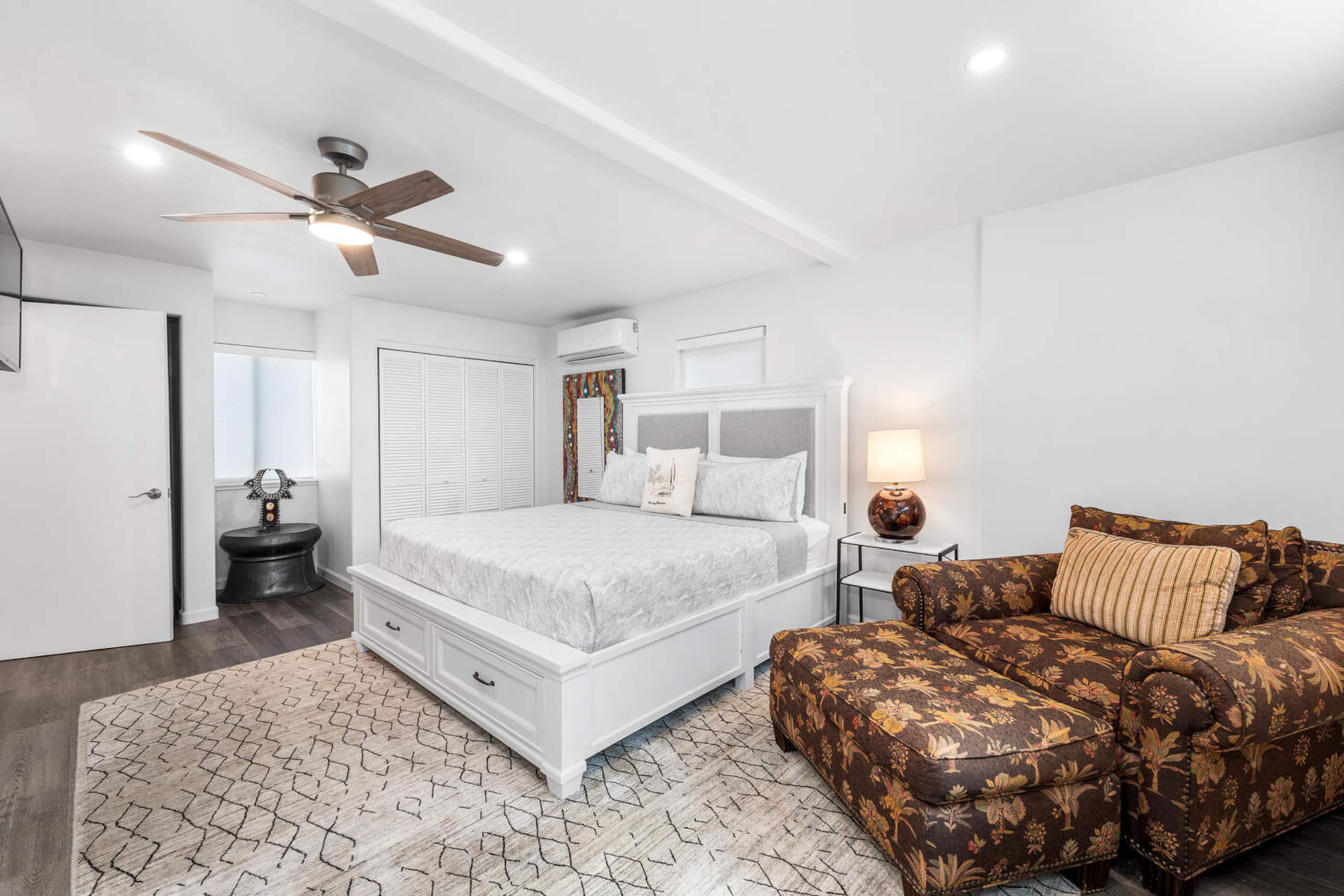 Home in Kailua-Kona · ★4.85 · 2 bedrooms · 3 beds · 2.5 baths - Image 33