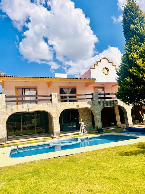 QuintaTemazcalli, Temazcal residence, swimming pool, chimney