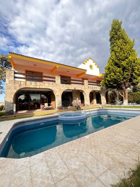 QuintaTemazcalli, Temazcal residence, swimming pool, chimney