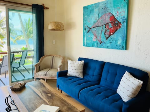 Popular Airbnb listing: Casita Blanca, an oceanfront gem in Punta Vista