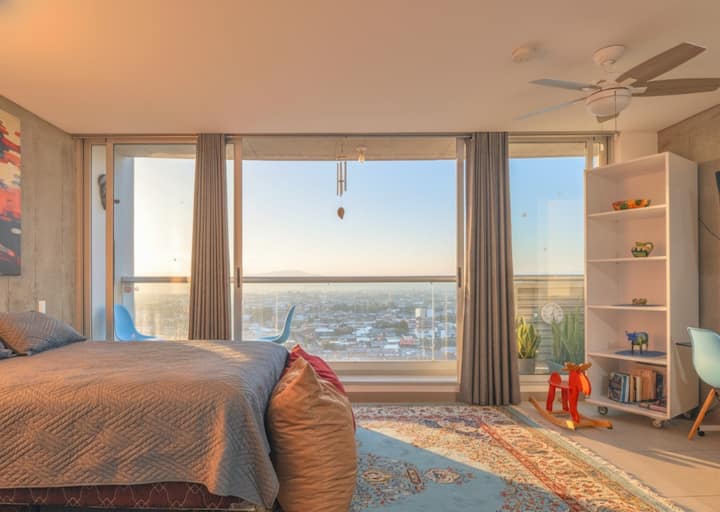 Loft Con Balcón Vista Panorámica Y Parqueo Privado - San José