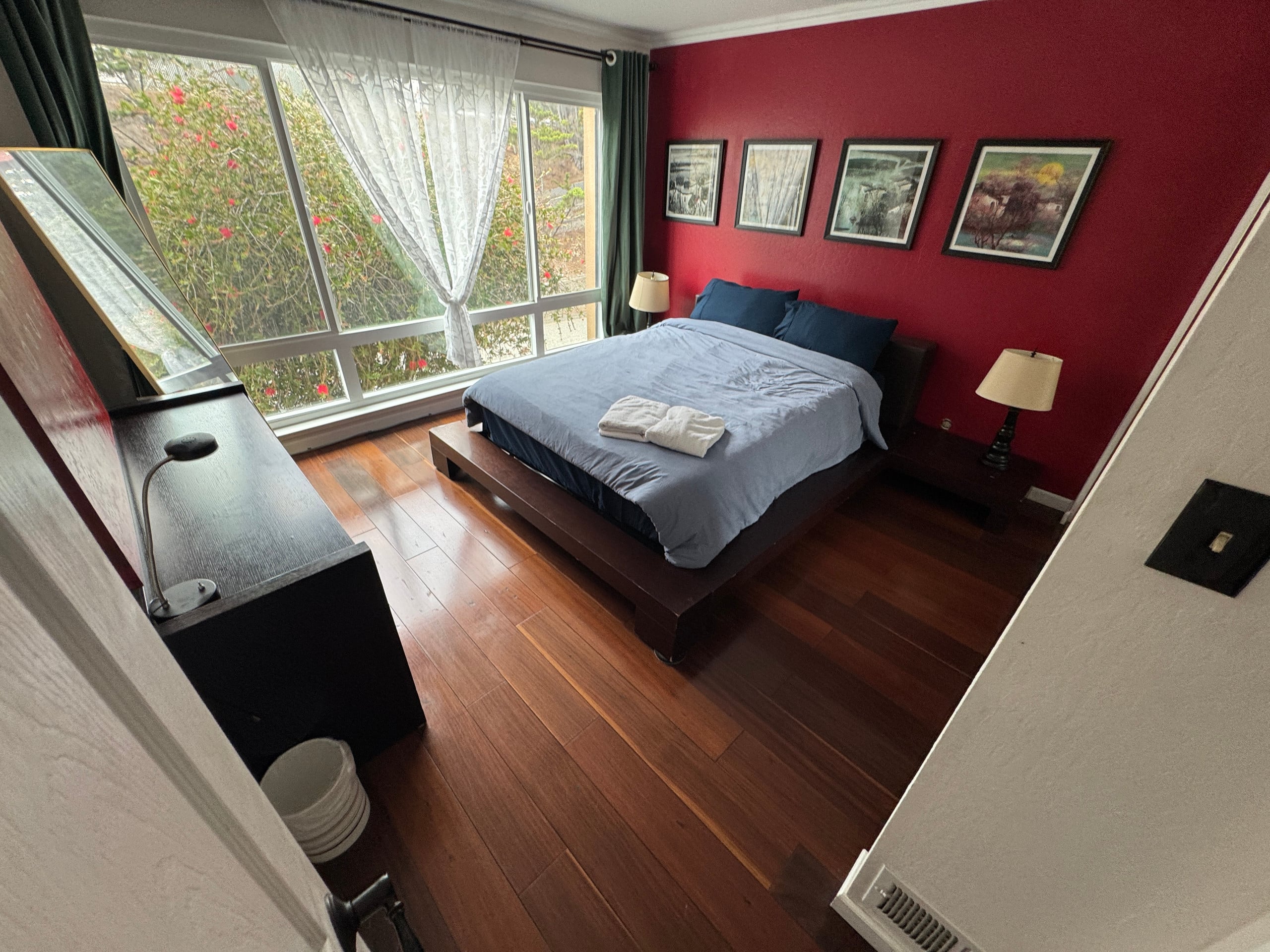 Home in San Francisco · ★4.88 · 4 bedrooms · 6 beds · 3 baths - Image 53