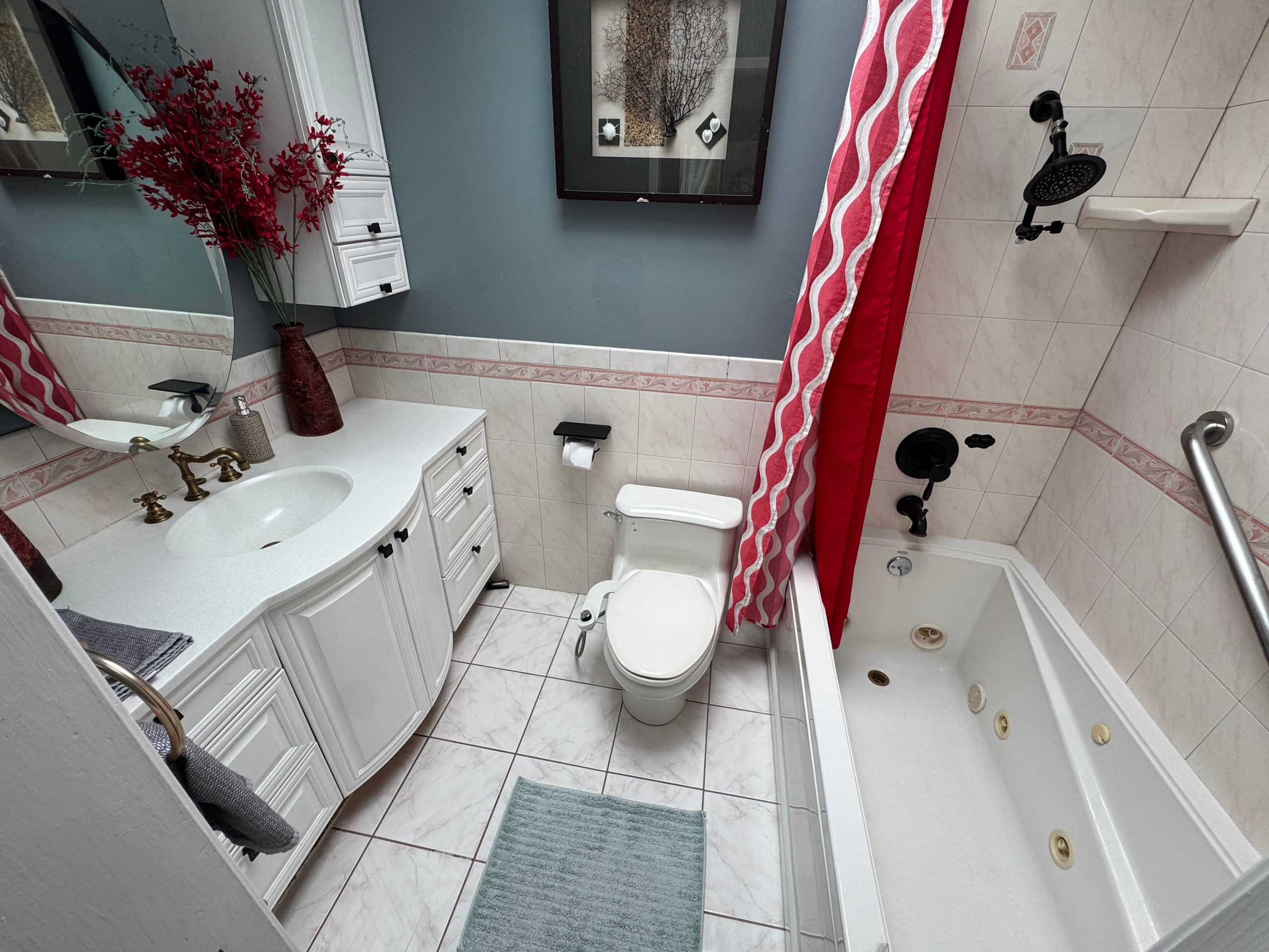 Home in San Francisco · ★4.88 · 4 bedrooms · 6 beds · 3 baths - Image 50