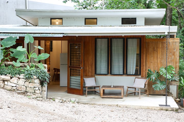 Laid-back Casita, 5-minute Walk To The Surf - Nosara