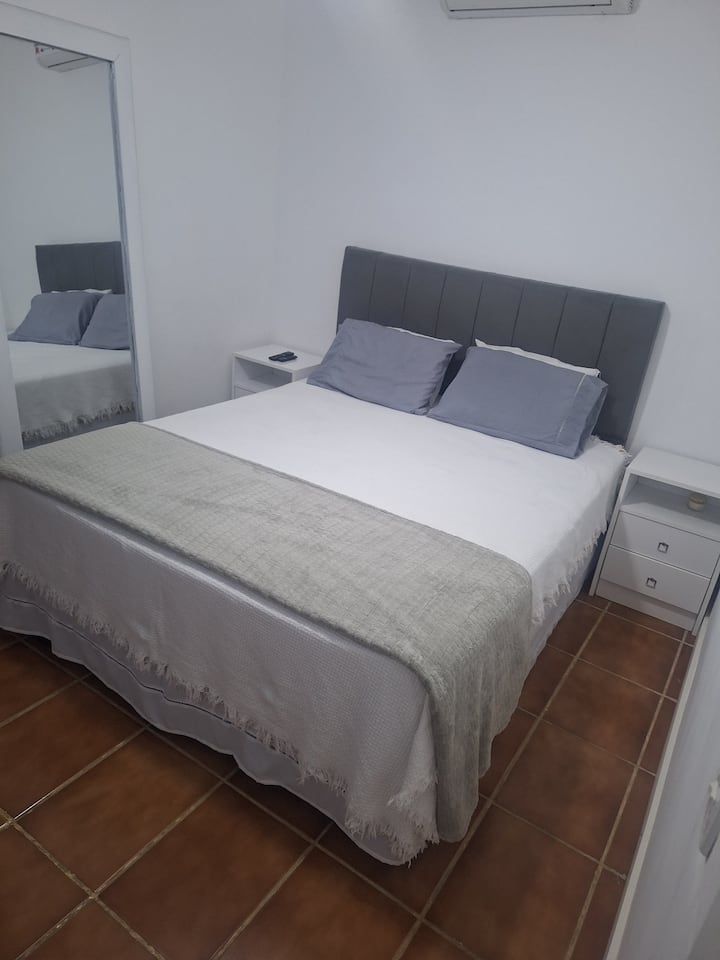 غرفة النوم 1