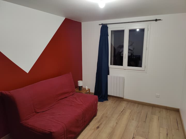 غرفة النوم 2