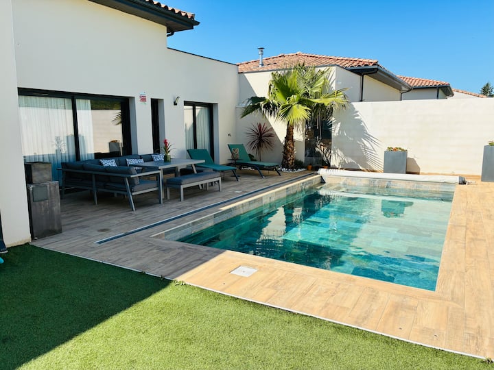 Villa Du Sud 
Piscine, 3 Couchages & Confort - Gruissan