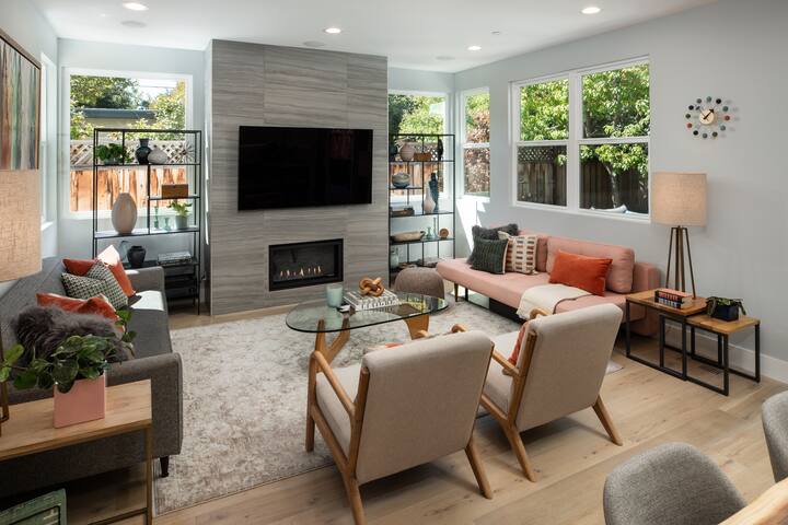 Luxury living in Palo Alto gallery image 2
