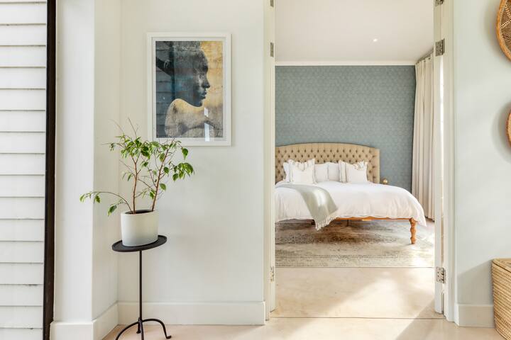 The Lakehouse Retreat gallery image 4