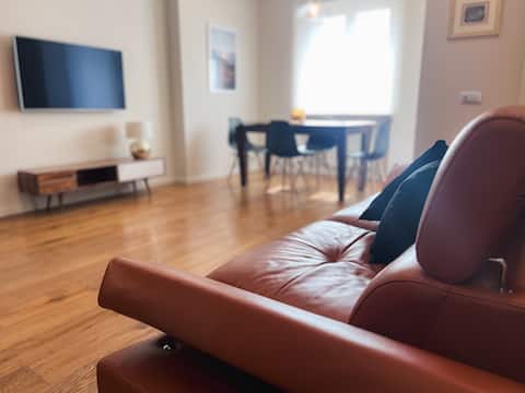 Popular Airbnb listing: Oliver's House - 2 steps from the center with parking space in Aosta
