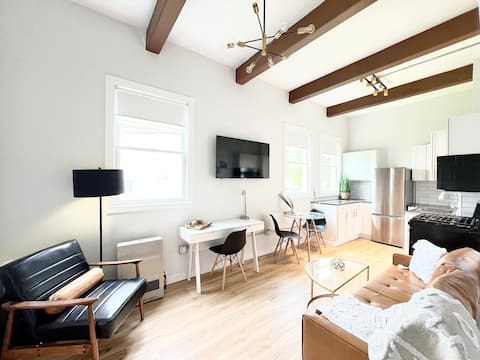 Renovated Apt-NearLockheed, 10 Min to Hospitals/SU