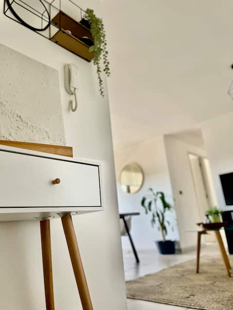 Successful Airbnb property: Apartment in Los Angeles with parking in Los Ángeles