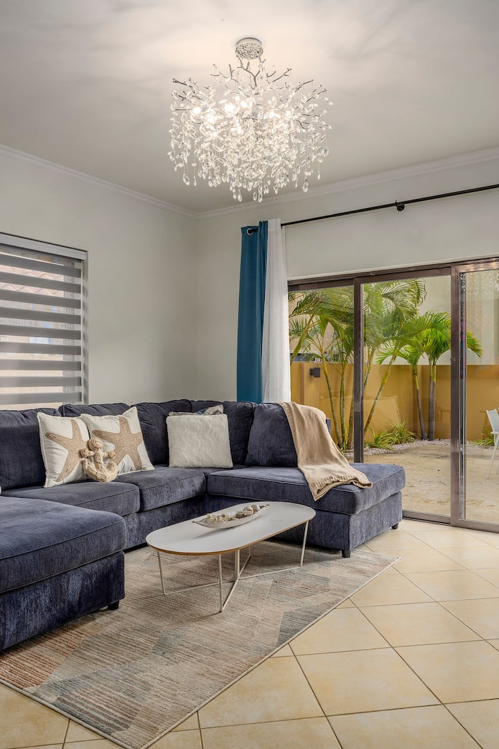 4br Villa @ Gold Coast W/ Pool + Gym & Tenniscourt - Aruba