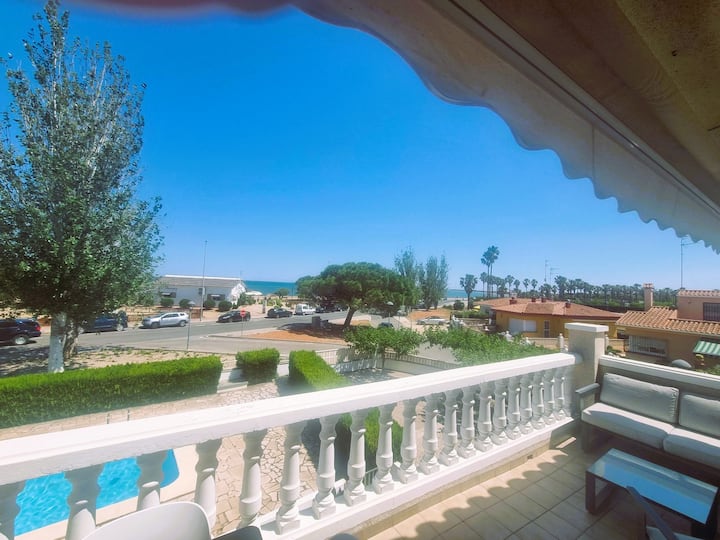 Apartment With Sea View, Pool And Parking - L'Ampolla
