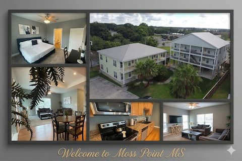 Beautiful 3BR 2BA • Balcony • Clean & Spacious