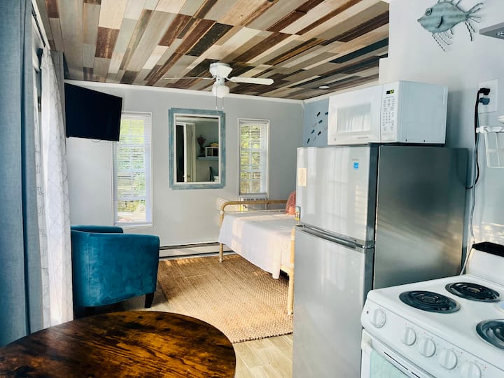 Cozy Cottage - Northport, NY