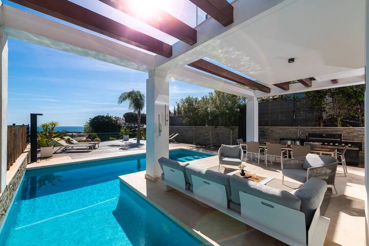 Costa del Sol Vacation managed Airbnb listing 1