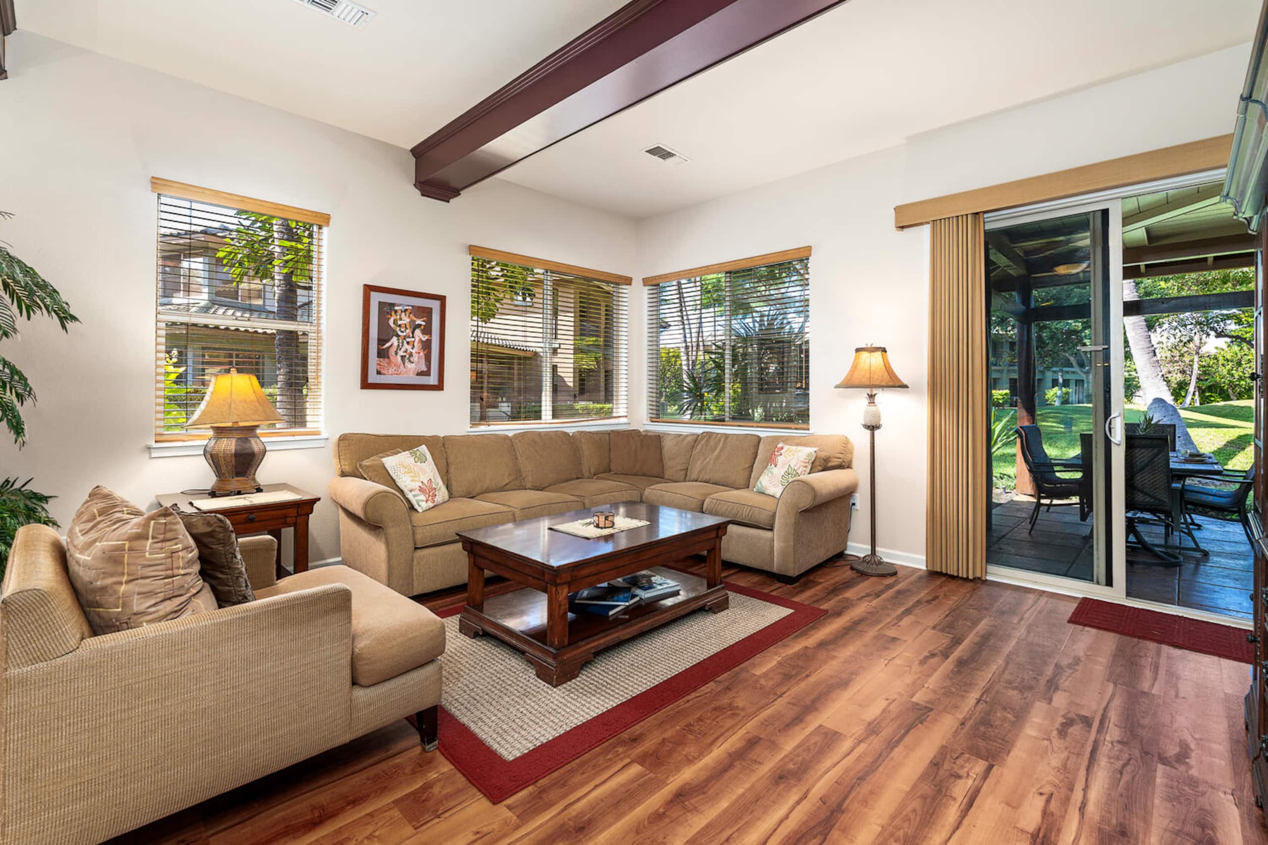 Townhouse in Waimea · ★5.0 · 3 bedrooms · 4 beds · 2.5 baths - Image 2