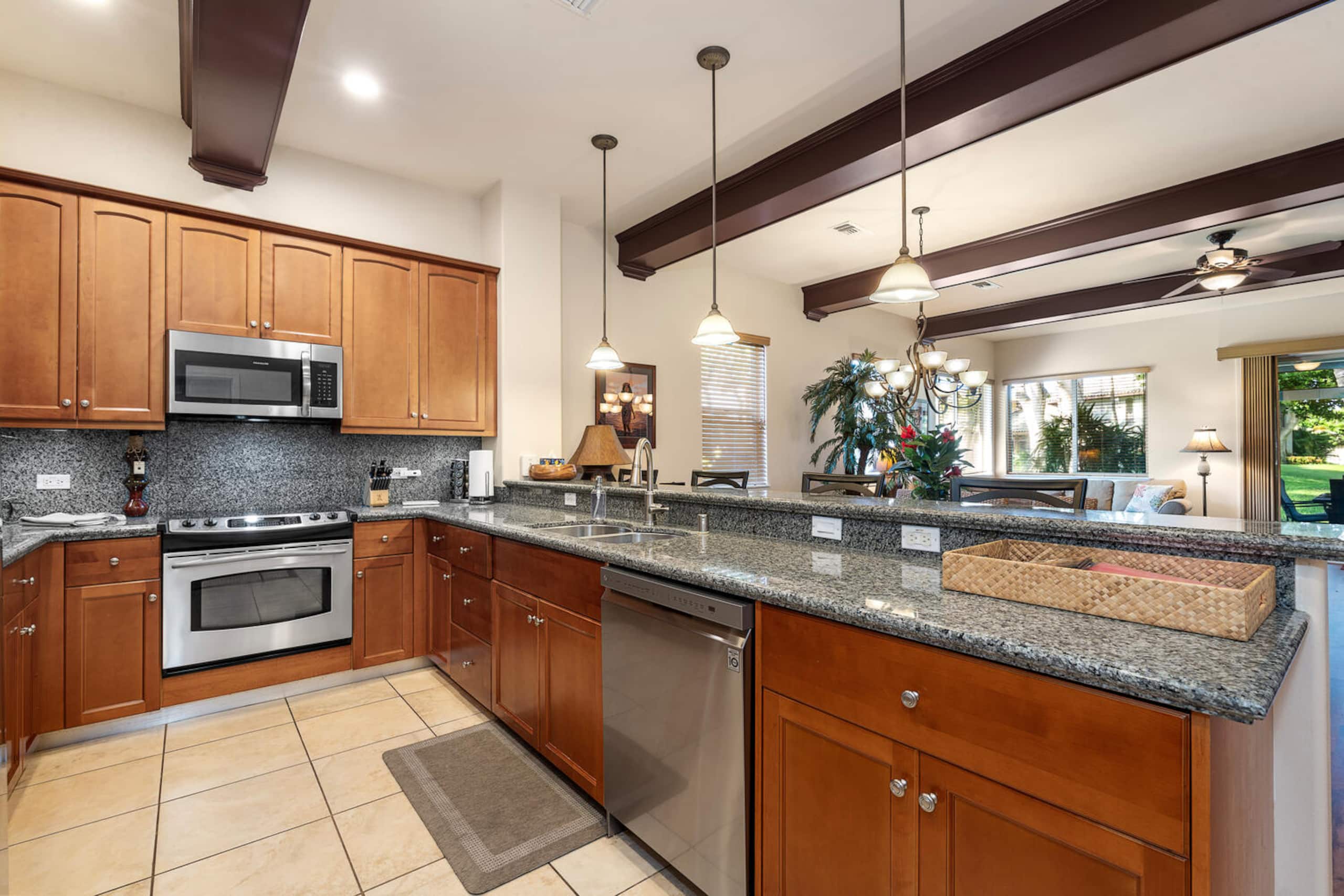 Townhouse in Waimea · ★5.0 · 3 bedrooms · 4 beds · 2.5 baths - Image 6