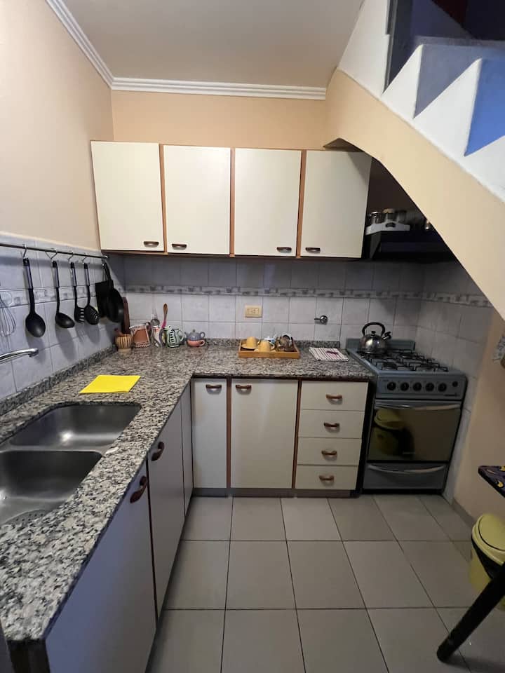 Dpto Céntrico De 1 Dormitorio En 1º Piso - San Nicolás de Los Arroyos