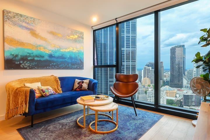 Premier Location Highrise King&Queen Bed