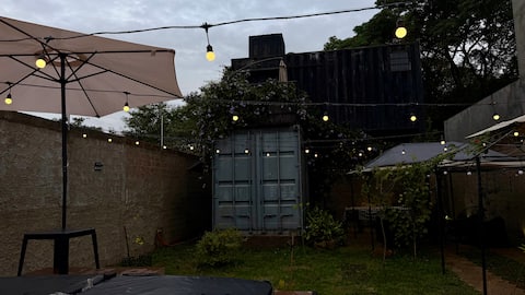 Container-Hot Spa, projector, fireplace-20 km Brotas