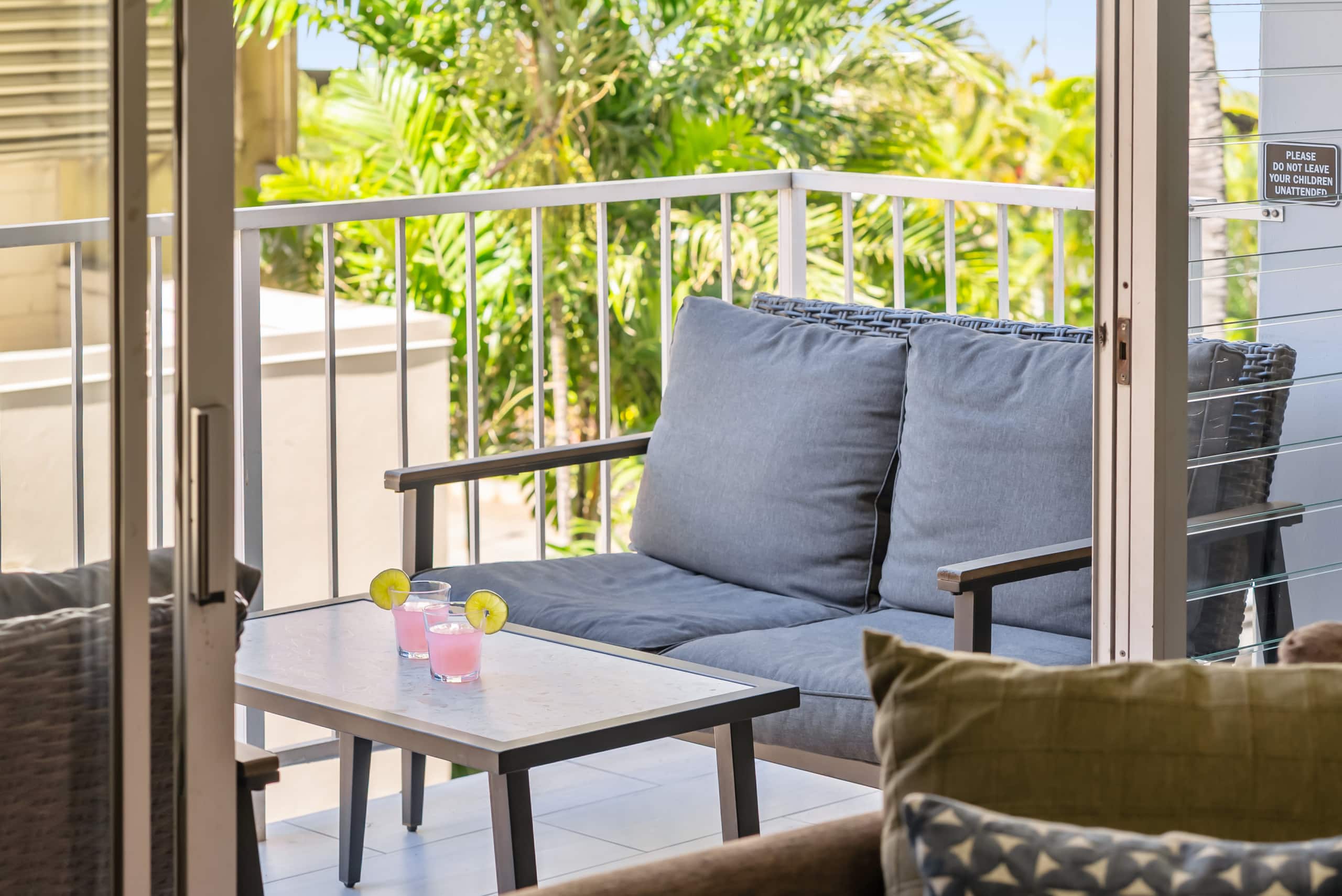Oh-So-Close to Waikiki Beach Condo - Image 37
