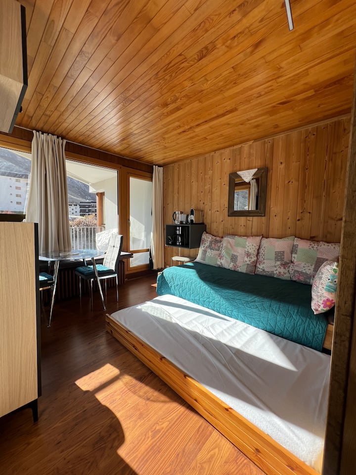 საძინებელი 2